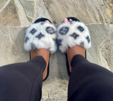 Superstar slippers in white displaying cozy comfort